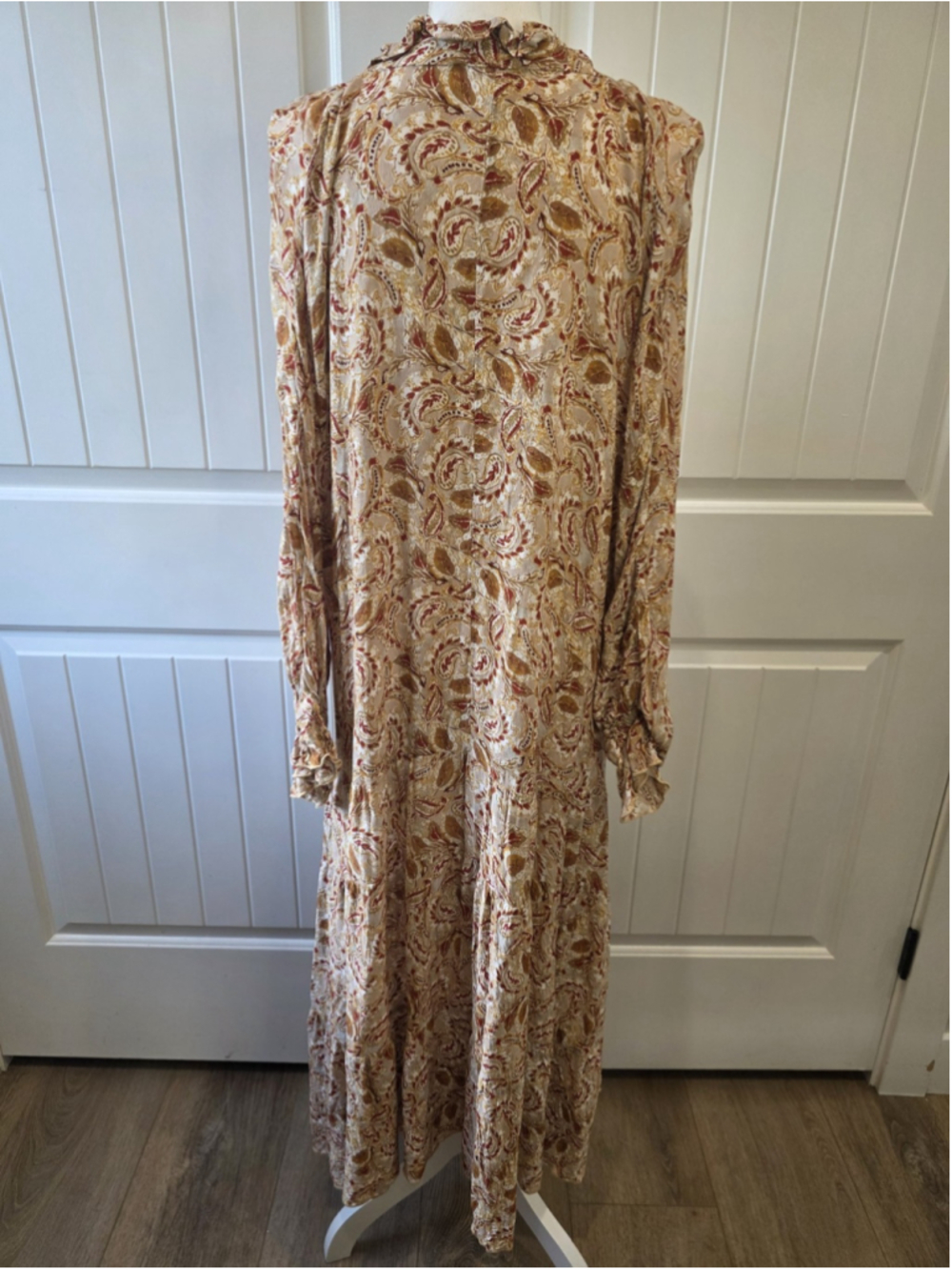 Aura Paisley Boho Maxi Dress Size M Ruffle Neck Tassel Tie Long Sleeve Boho - Picture 3 of 10